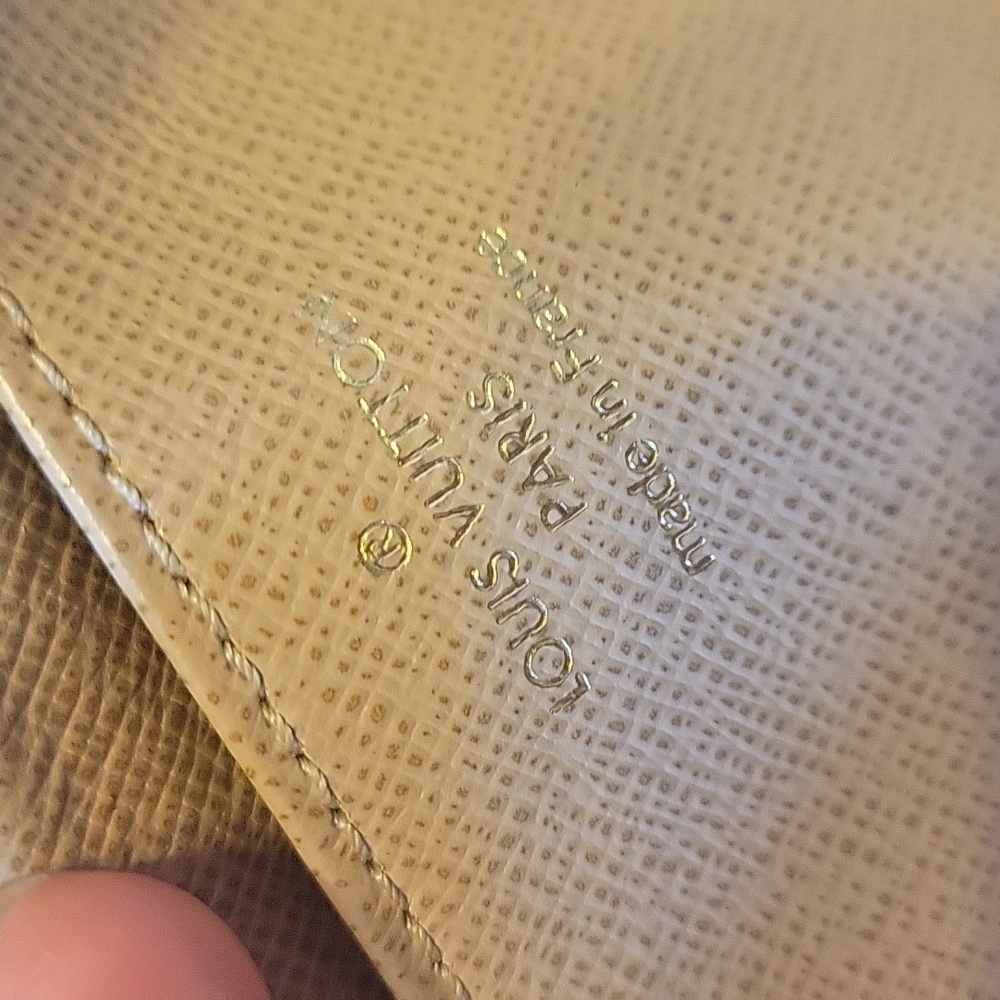 100% Authentic LOUIS VUITTON - Picture 9 of 9
